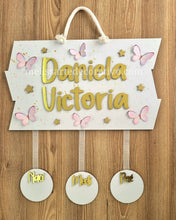 Cargar imagen en el visor de la galería, Colgante de nacimiento Mariposas