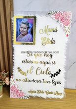 Cargar imagen en el visor de la galería, Se que hoy estarías aquí 🕊️💖 (Base NO incluida)