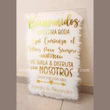 Cargar imagen en el visor de la galería, Letrero Bienvenida "Aqui comienza el felices para siempre"💖 (Base NO incluida)