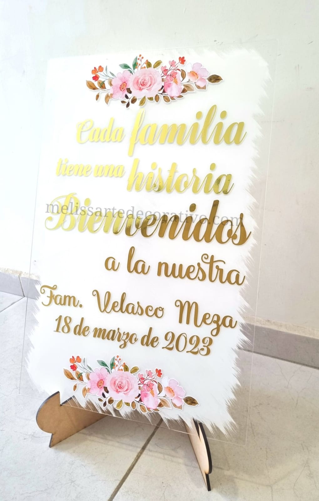 Letrero Bienvenida 💖 Cada familia tiene una historia (Base NO incluida)