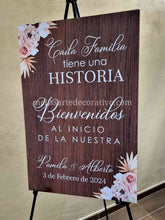Cargar imagen en el visor de la galería, Bienvenida Cada Familia tiene una historia 🤩 (BASE NO INCLUIDA)
