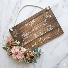 Cargar imagen en el visor de la galería, Pajecito papi aquí viene el amor de tu vida mi mamá ✨ Impreso
